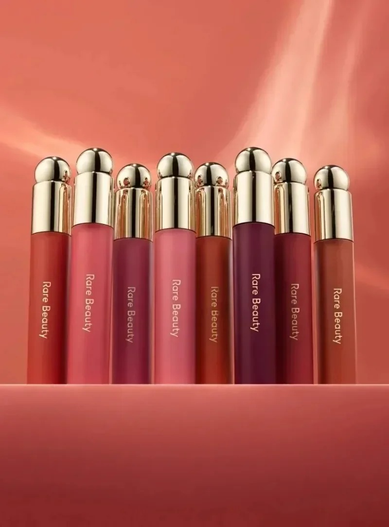 Zeldzame Beauty New Smooth Liq - Rare Beauty Makeup Kit recensie en prijs