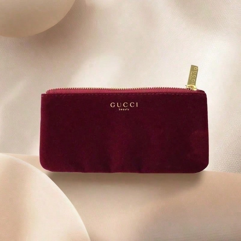 GUCCIs tas Dames Rode Clutch H - Ysl Beauty Makeup recensie en prijs
