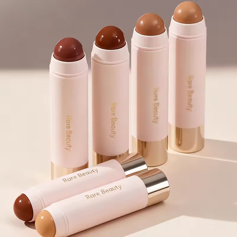 Zeldzame Beauty Soft Pinch Liq - Rare Beauty Makeup Kit recensie en prijs