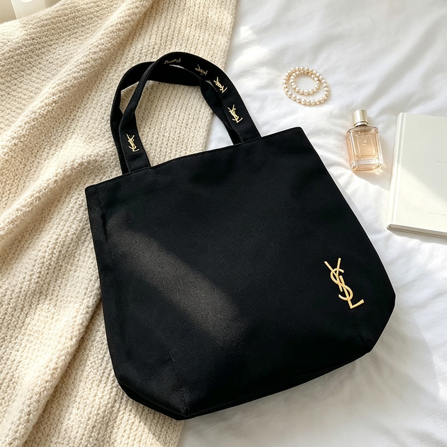 Yves Saint Laurent YSL's tas M - Ysl Beauty Makeup recensie en prijs