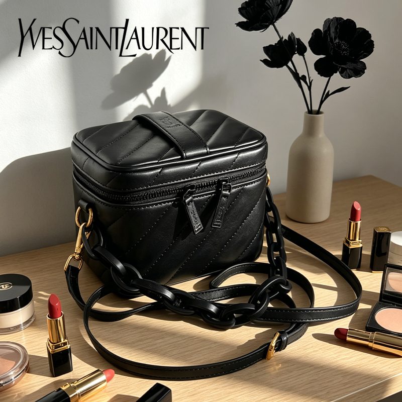 Yves Saint Laurent's tas Zwart - Ysl Beauty Makeup recensie en prijs