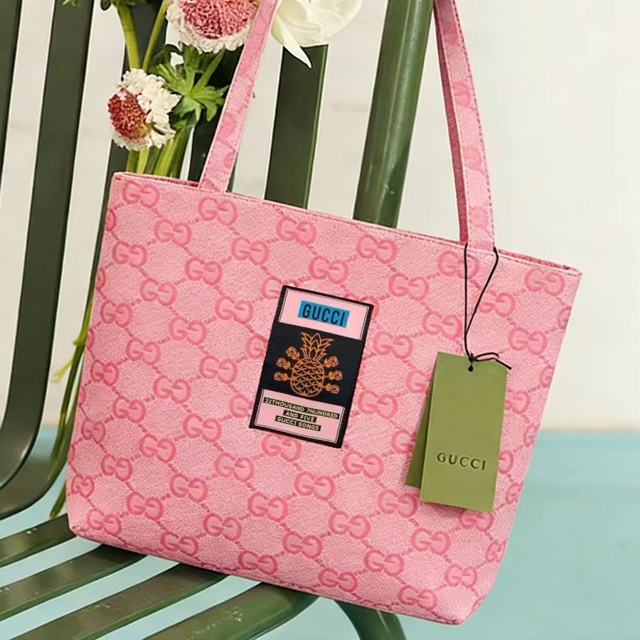 Gucci Gucci's tas Y2K Style Ca - Ysl Beauty Makeup recensie en prijs